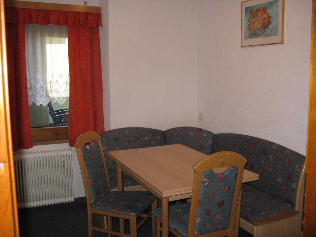 Ferienwohnung Wohlfarter Йерценс Экстерьер фото