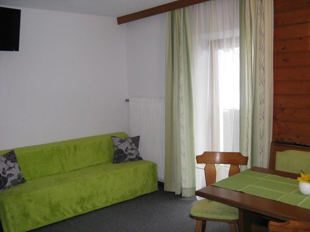 Ferienwohnung Wohlfarter Йерценс Экстерьер фото